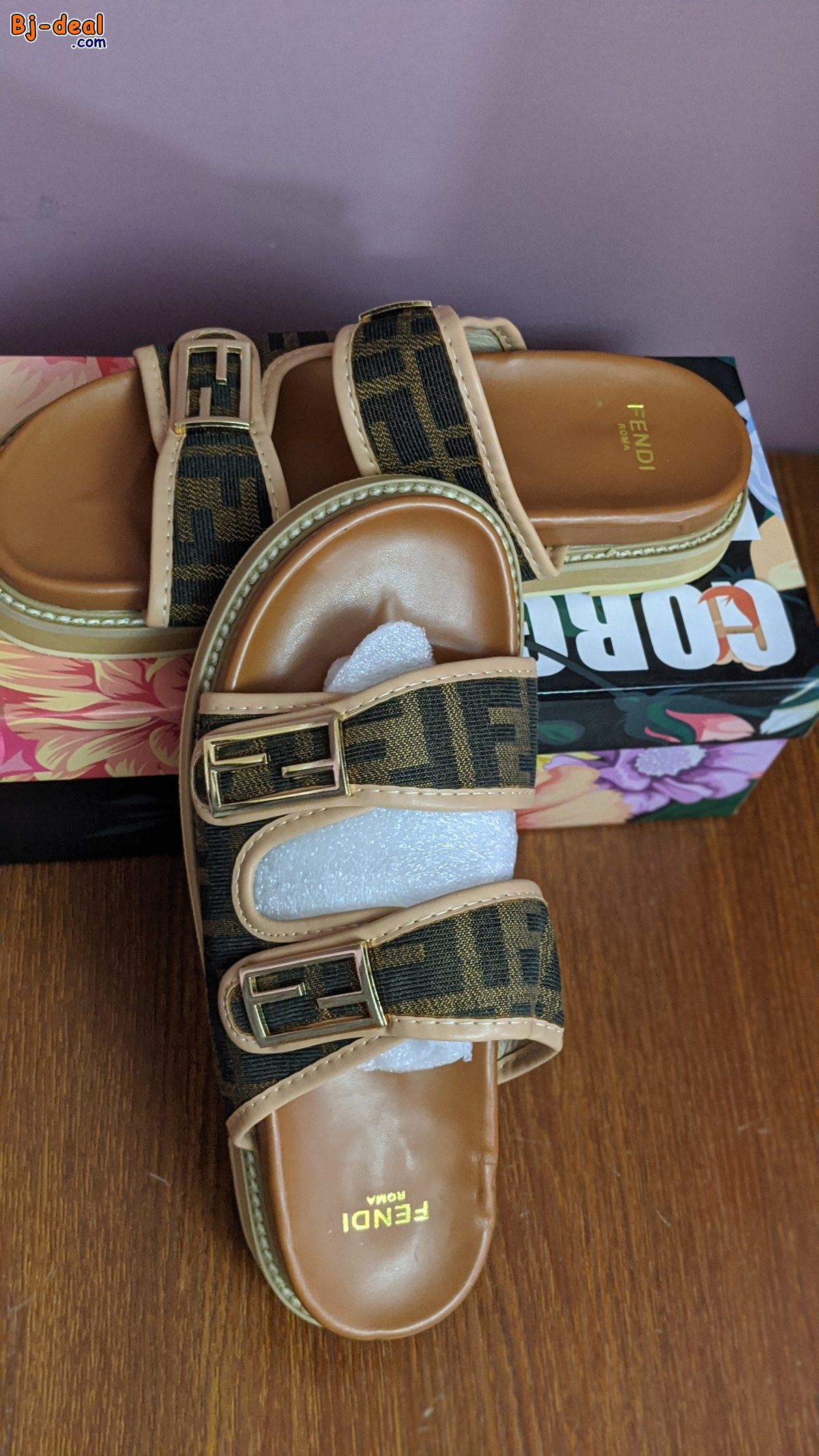 Main image of Babouche FENDI de luxe