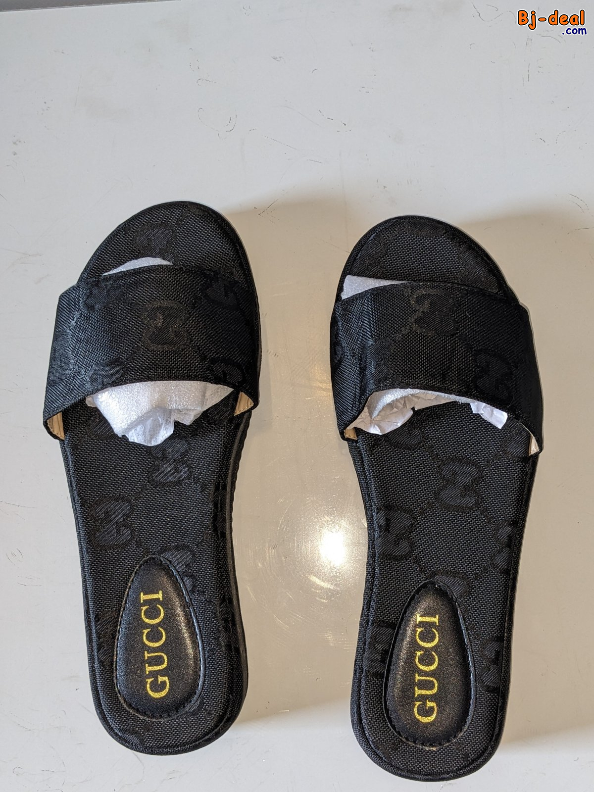 Main image of Luxury Gucci slippers of high quality