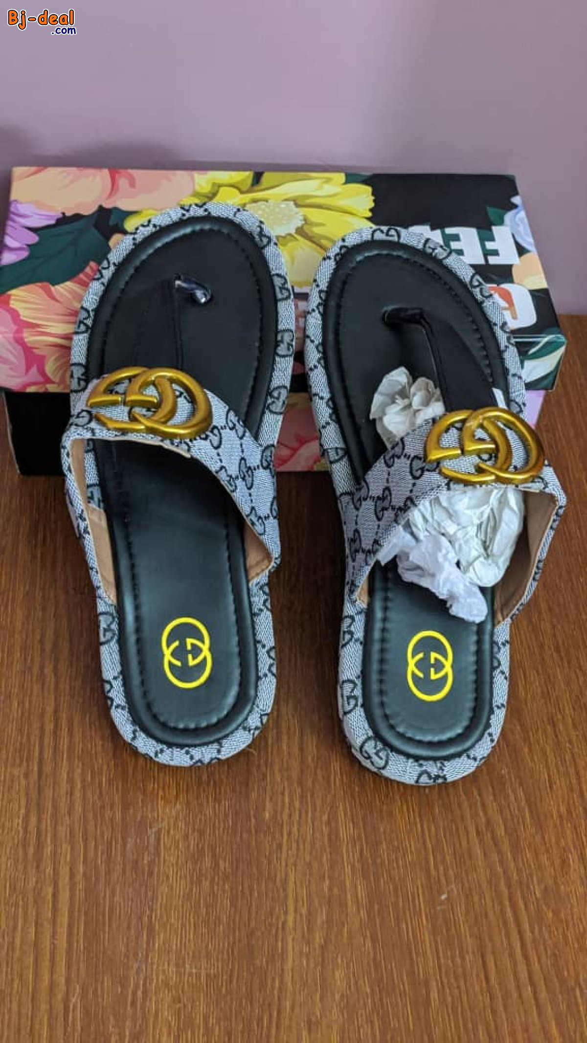 Main image of Luxury Gucci slippers for women