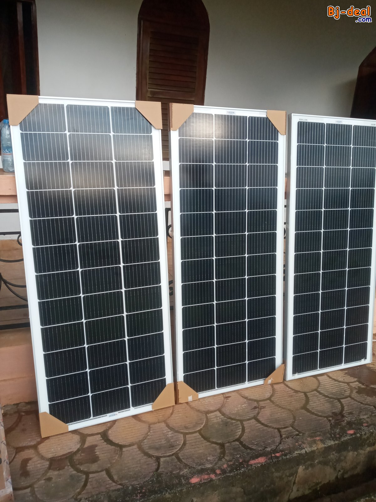 Main image of Installations solaires photovoltaïques