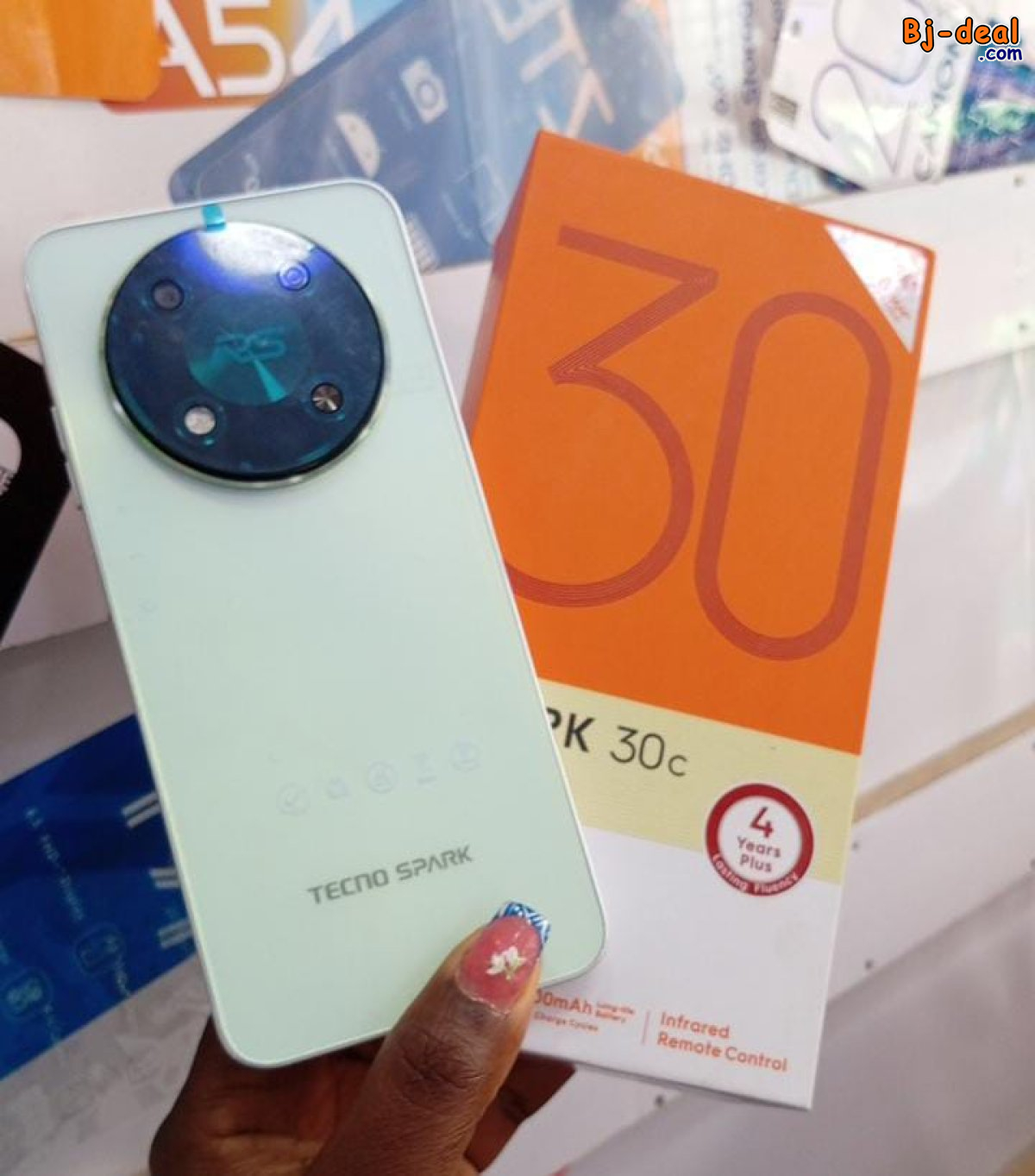 Image principale de Tecno spark 30 c 256giga12ram 70.000fcfa