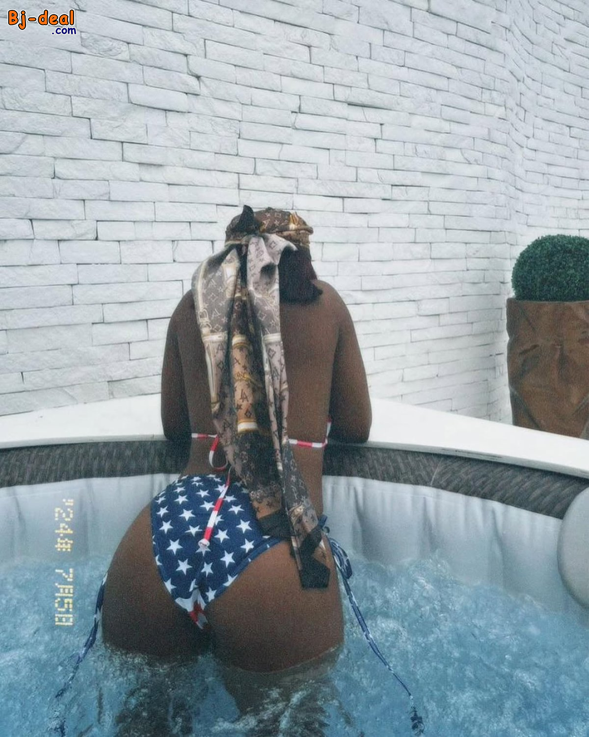 Image principale de I&amp;#039;m big and deep inside me