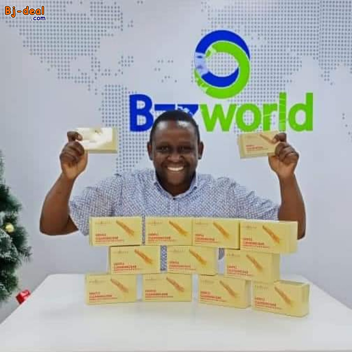 Main image of SAVON MINOSEED AU GINSENG ETAUX PARTICULES DE FEUILLES D’OR LUXUEUSES....DOUALA