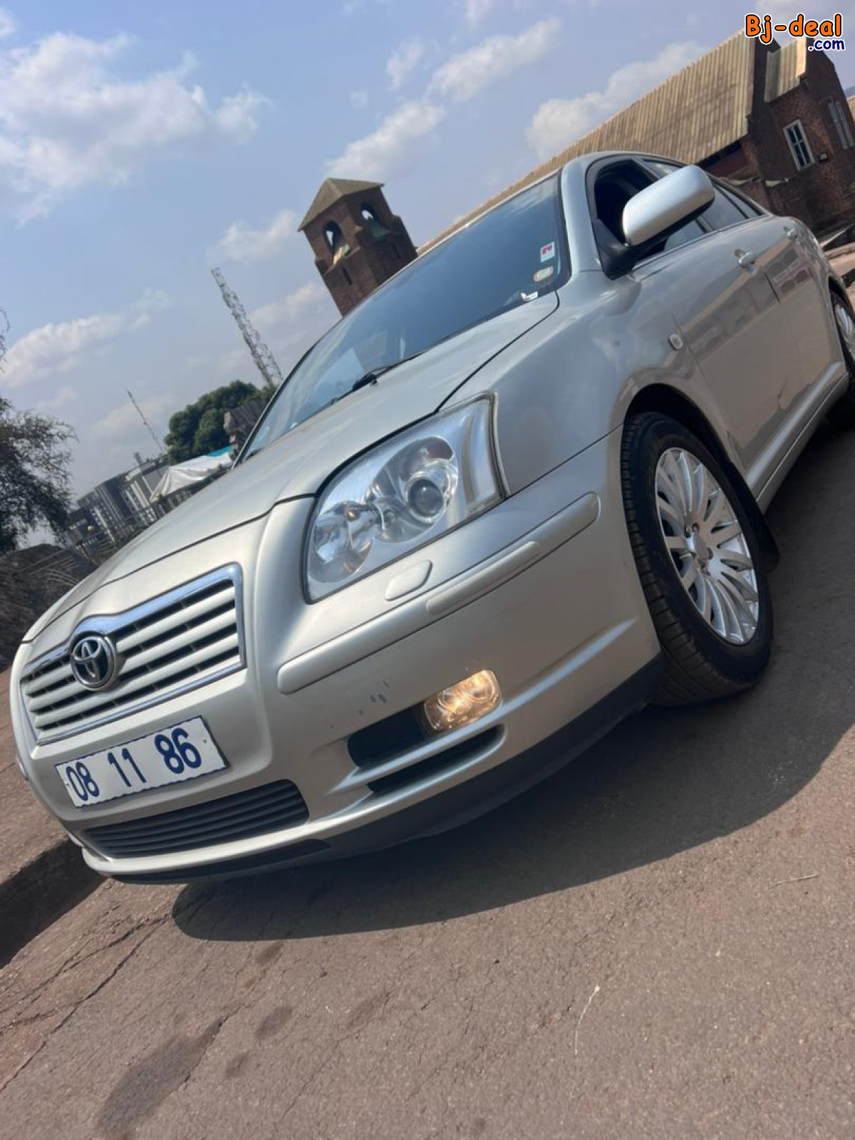 Image principale de Toyota Avensis 2005 occasion d&amp;#039;Europe