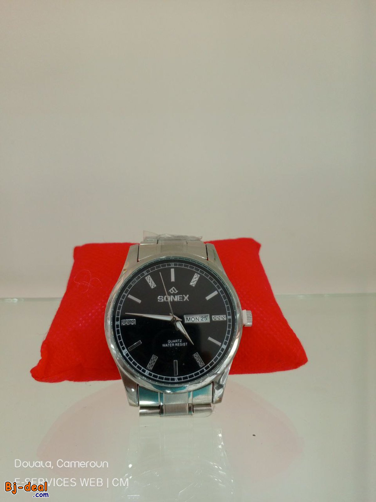 Main image of QKC052 - Montre de Luxe by QueenK Cosmétique