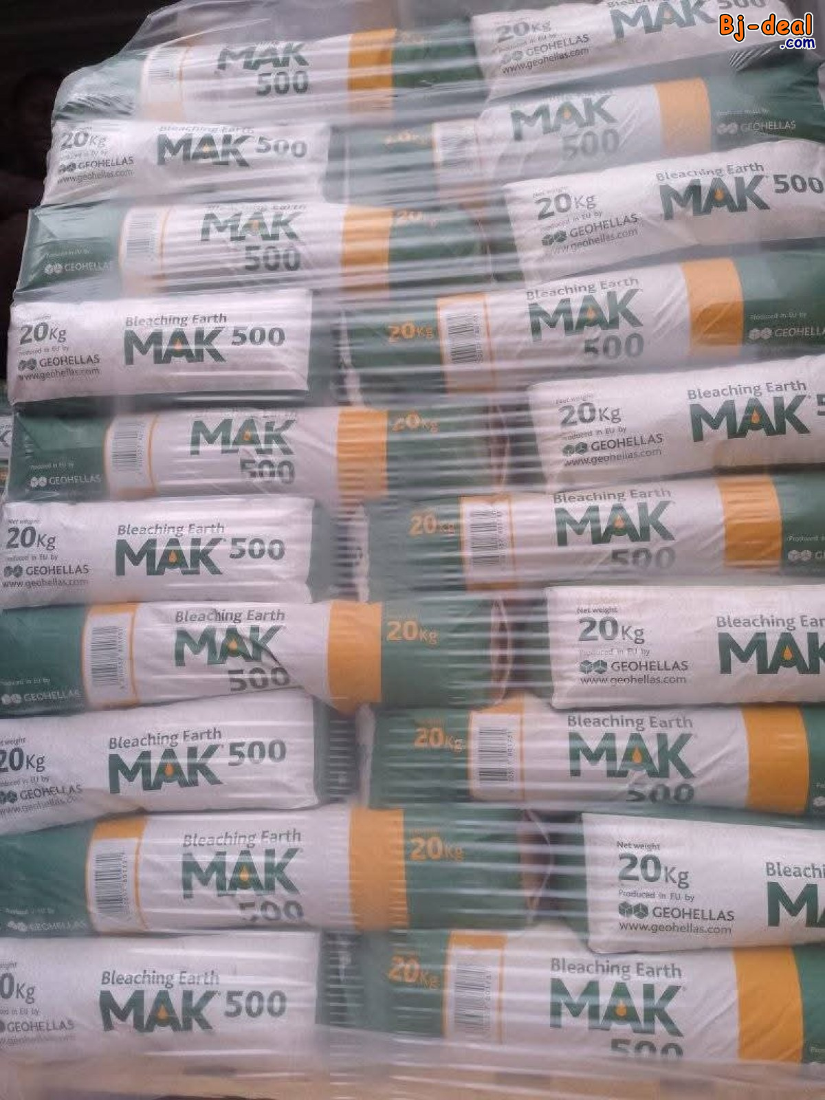 Image principale de Terre décolorante disponible à Douala