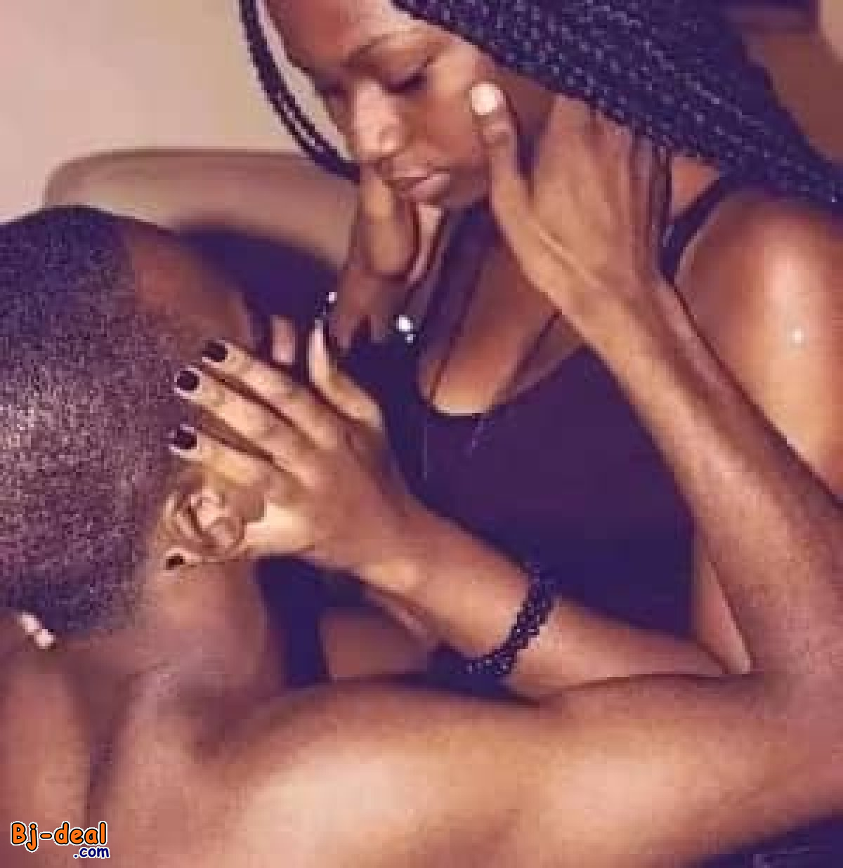 Main image of Lécheur et nyiaseur promax disponible pour femme en manque de sensations