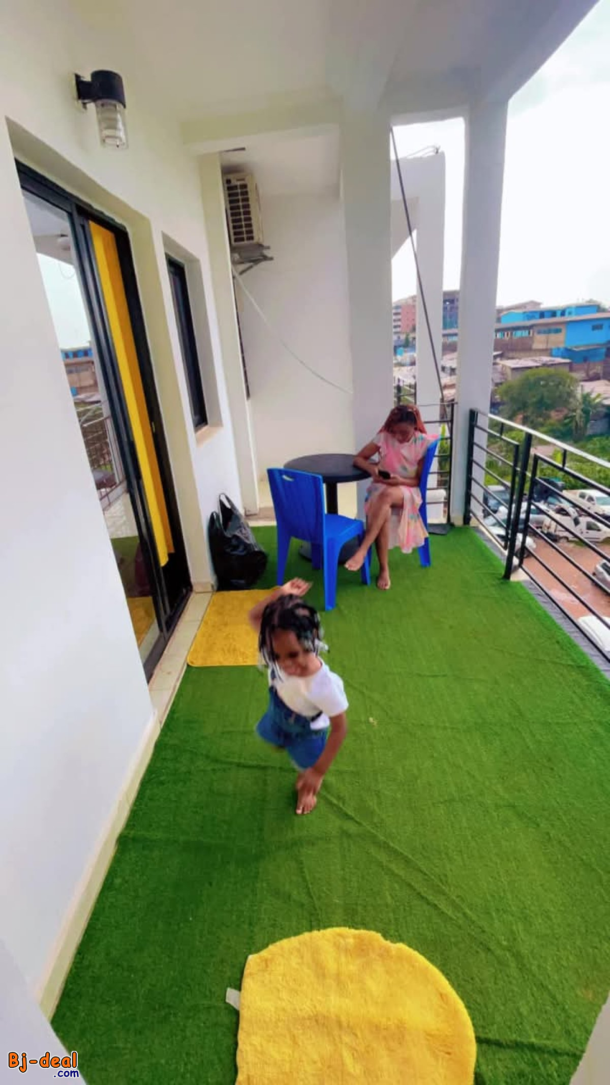 Image principale de Beau studio meublé à Bata Nlongkak