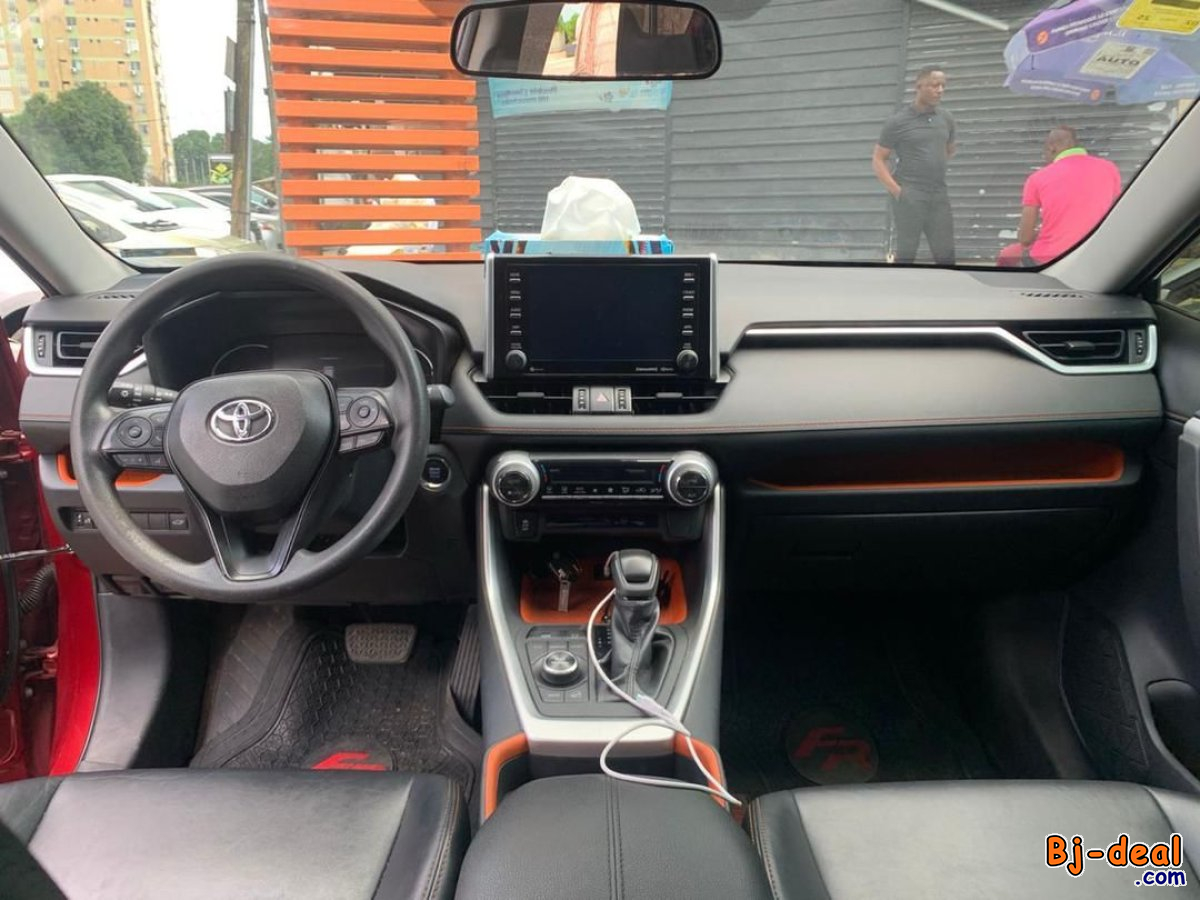 Main image of Toyota Rav4 XLE Adventure model 2021