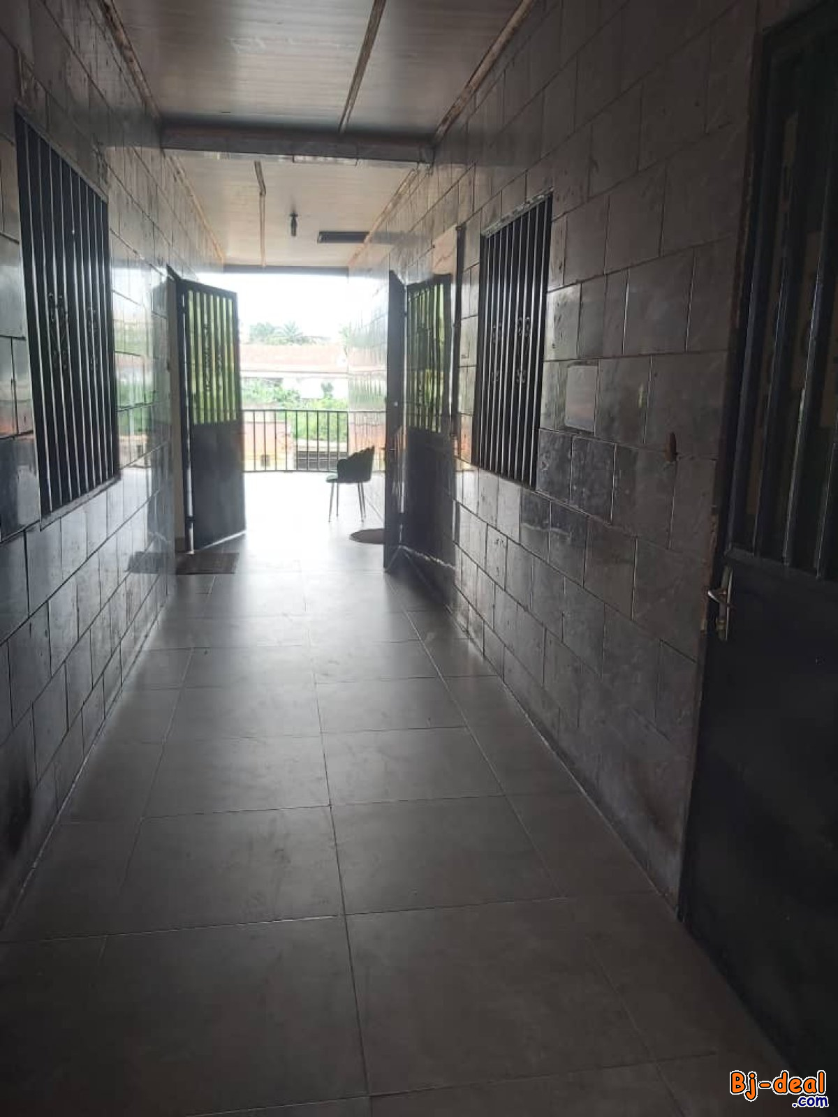 Main image of Burau Très Haut Standing pret à l&amp;#039;emploi à 5min du Centre ville