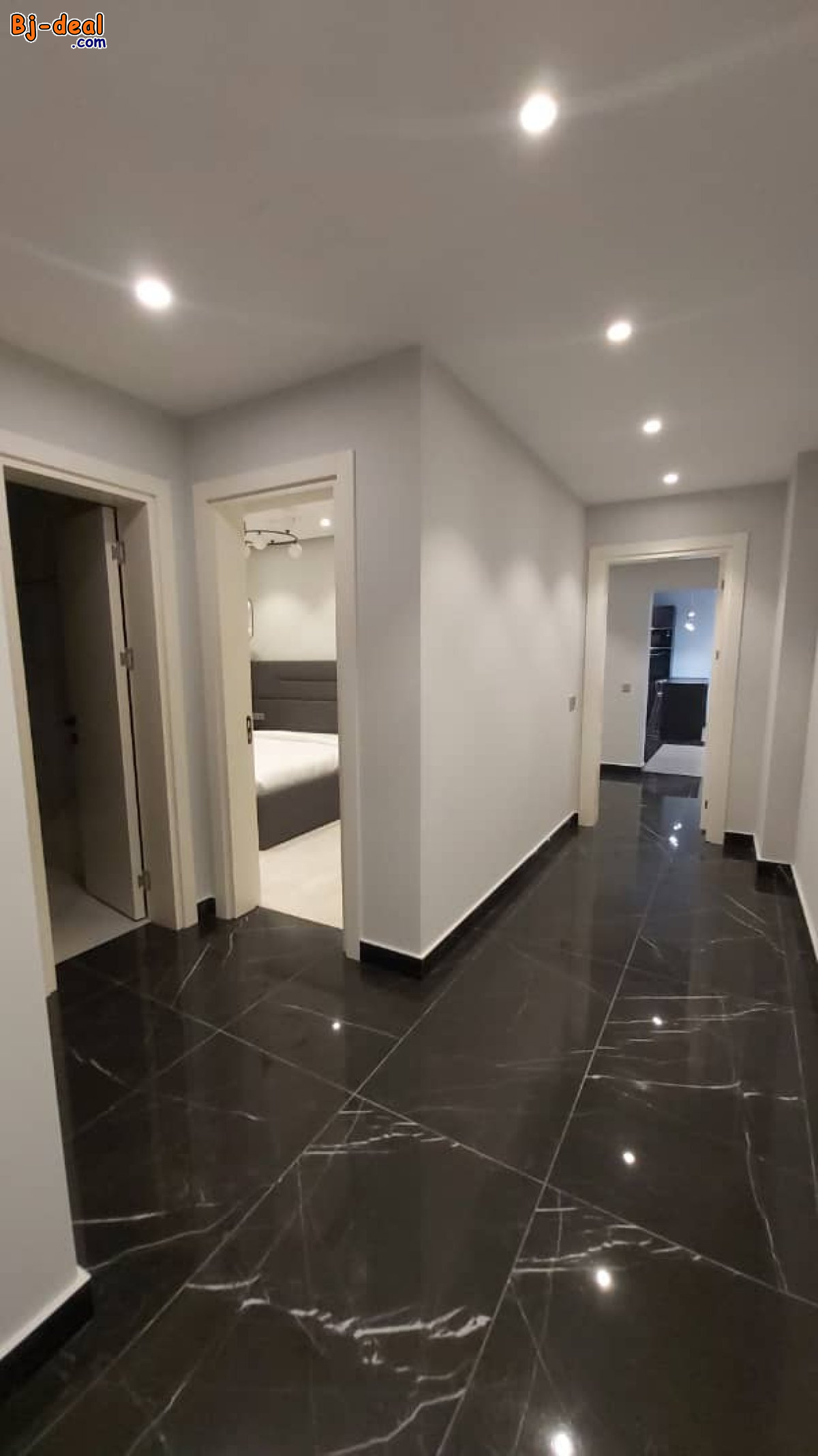 Image principale de Magnifique Appartement Meublé Très Haut Standing à louer à Bastos