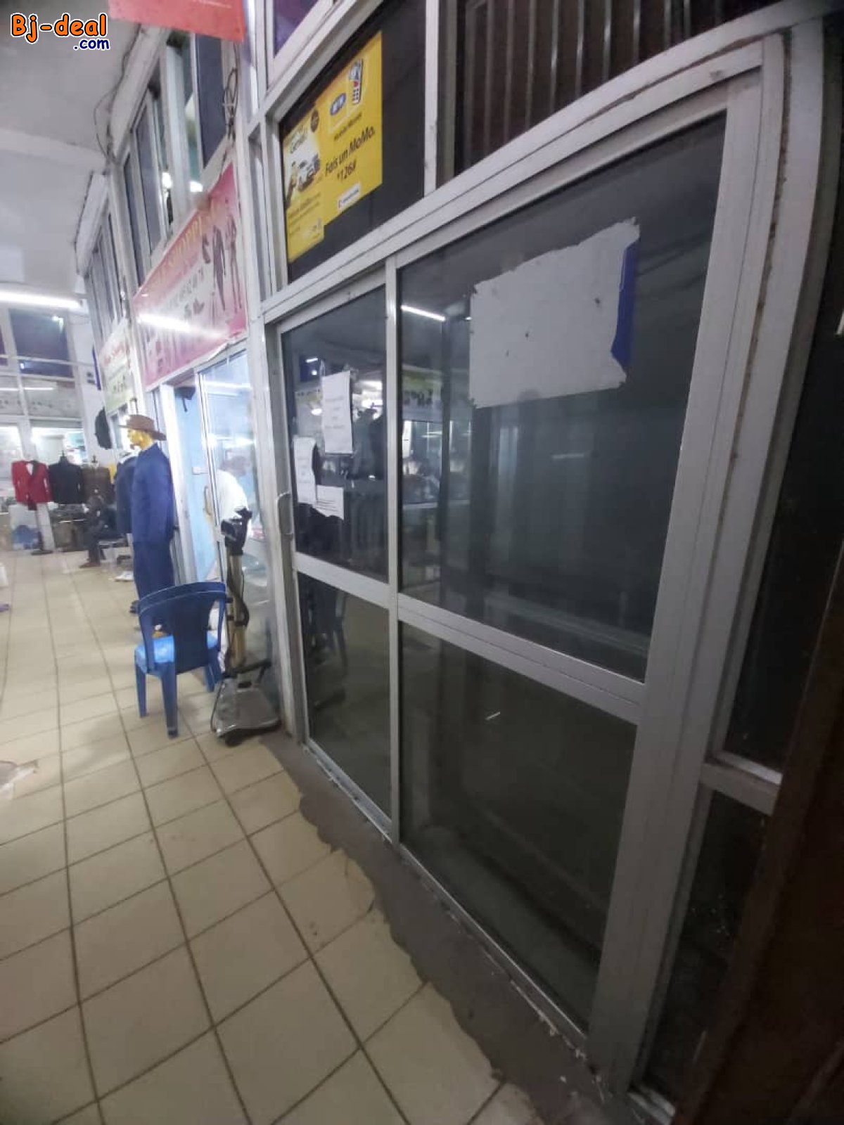 Image principale de Boutique Vitré à louer en plein Centre-Ville