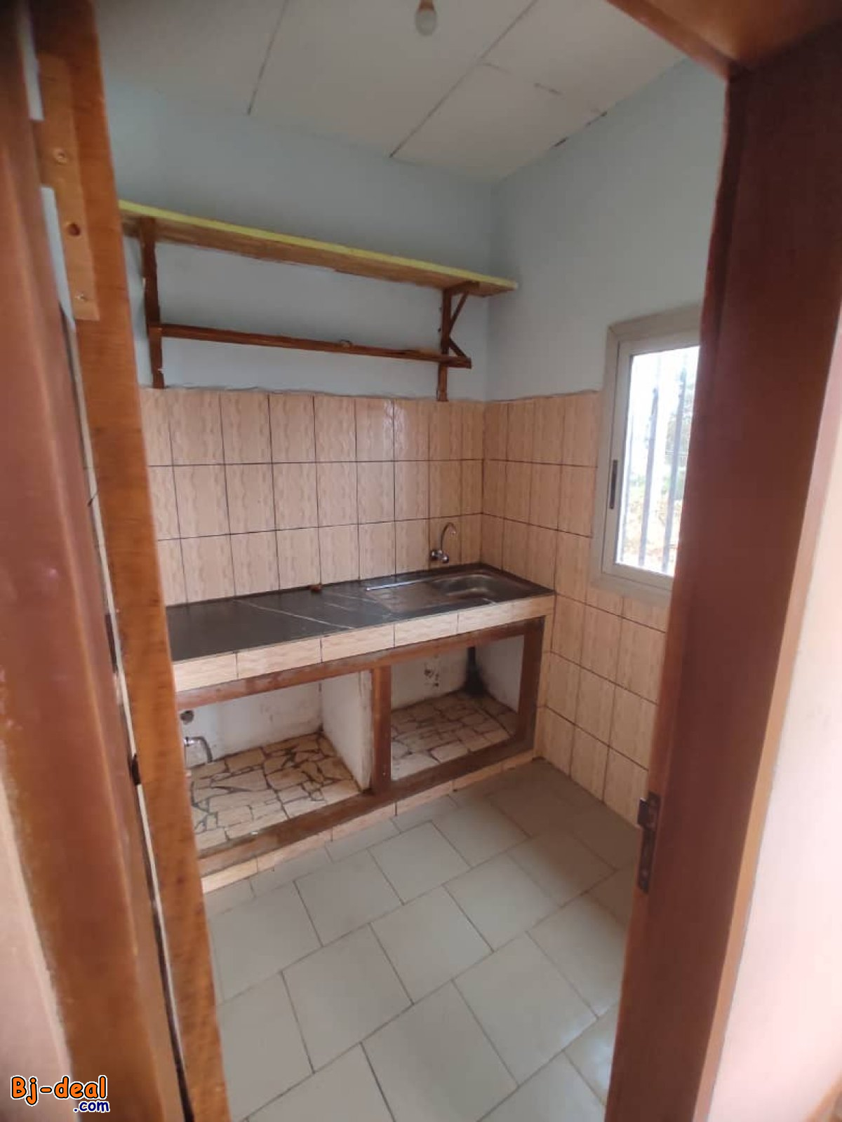 Image principale de Magnifique Studio Moderne à louer à Awae Escalier