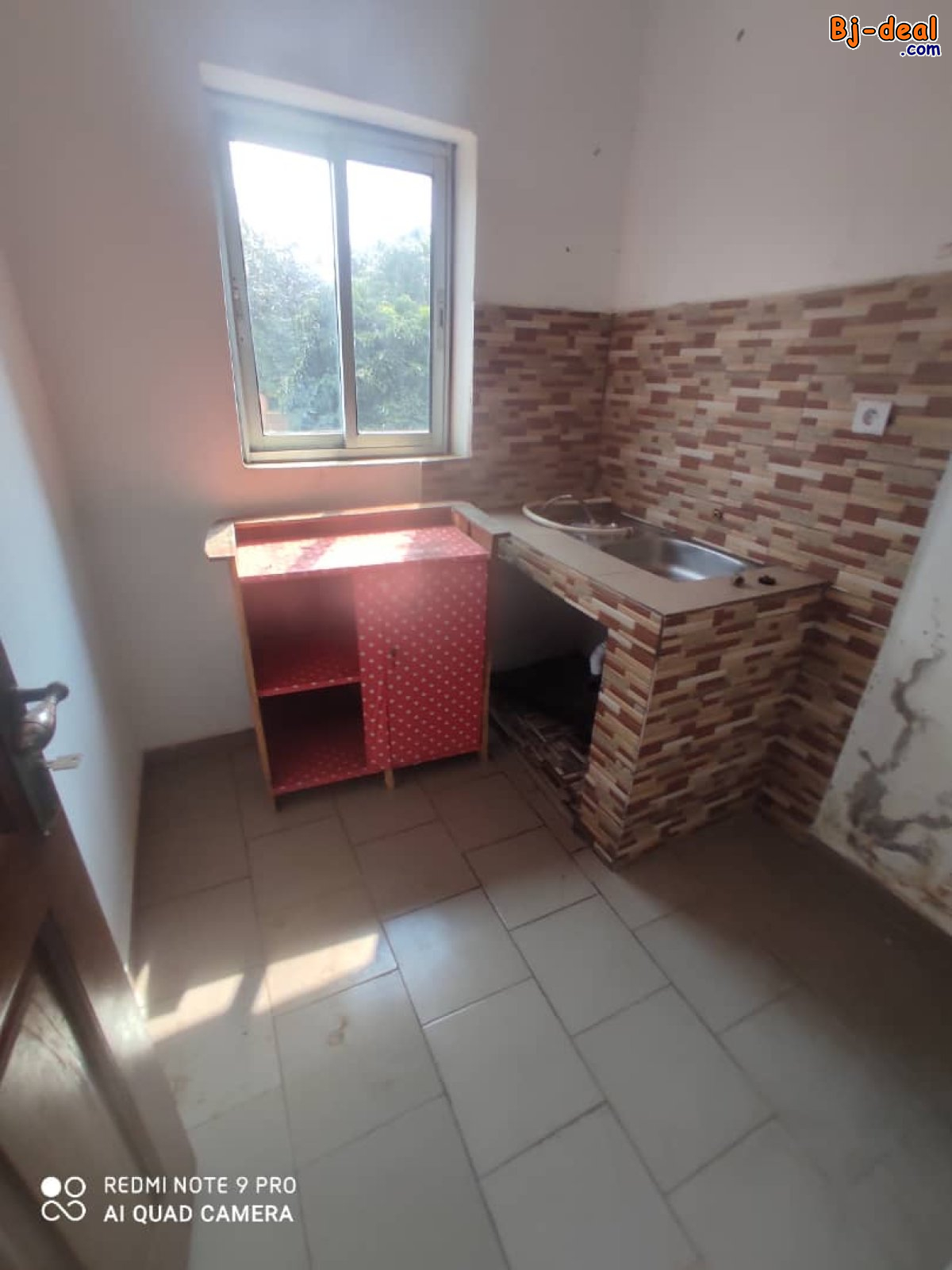 Image principale de Joli Studio Bon Standing à louer à Biteng