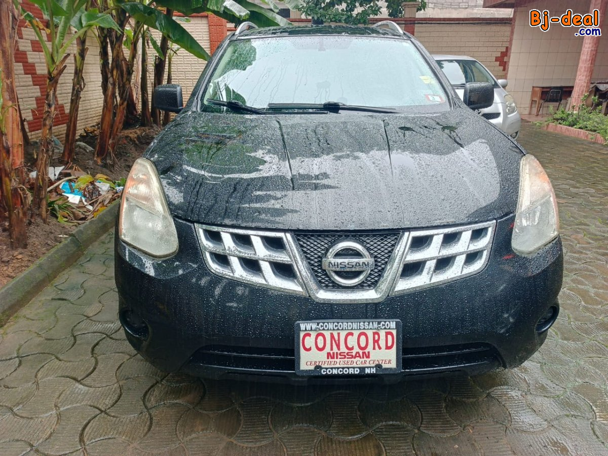 Main image of NISSAN ROGUE SV AWD année 2013