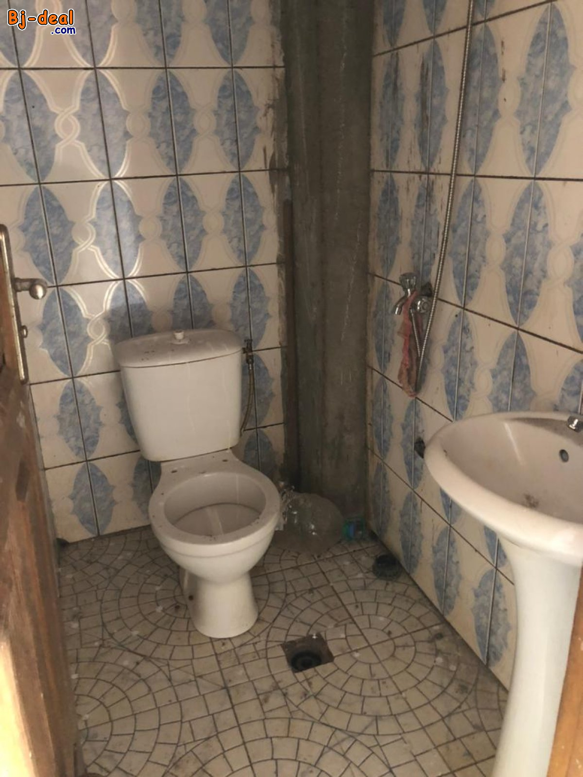 Image principale de Studio Neuf Bon Standing à louer à Odza