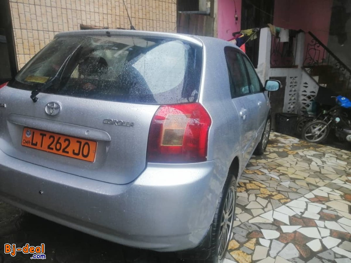 Main image of TOYOTA COROLLA ANNÉE 2004