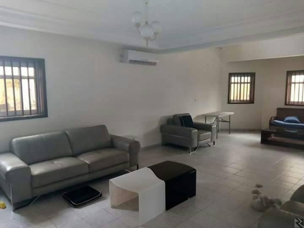 Image principale de duplexe a vendre a douala