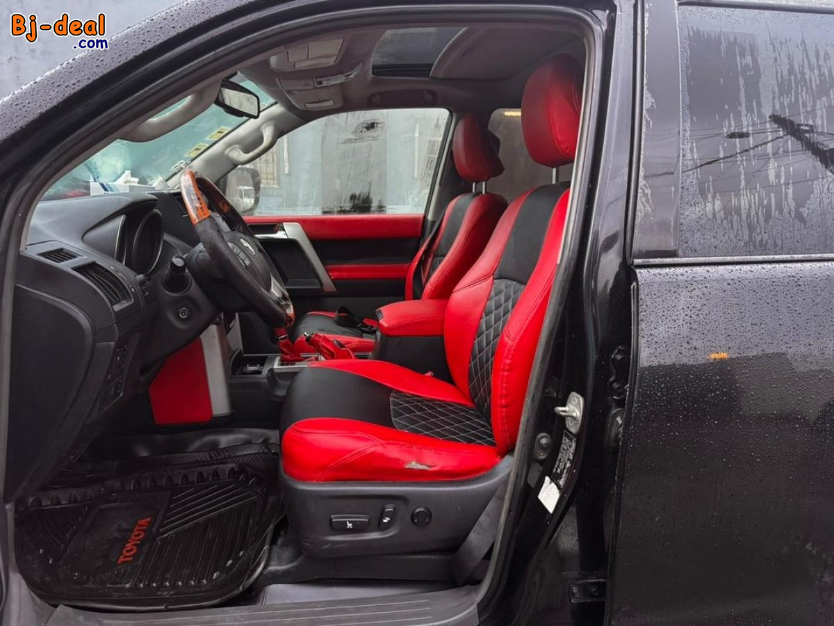 Main image of TOYOTA LAND CRUISER PRADO VX