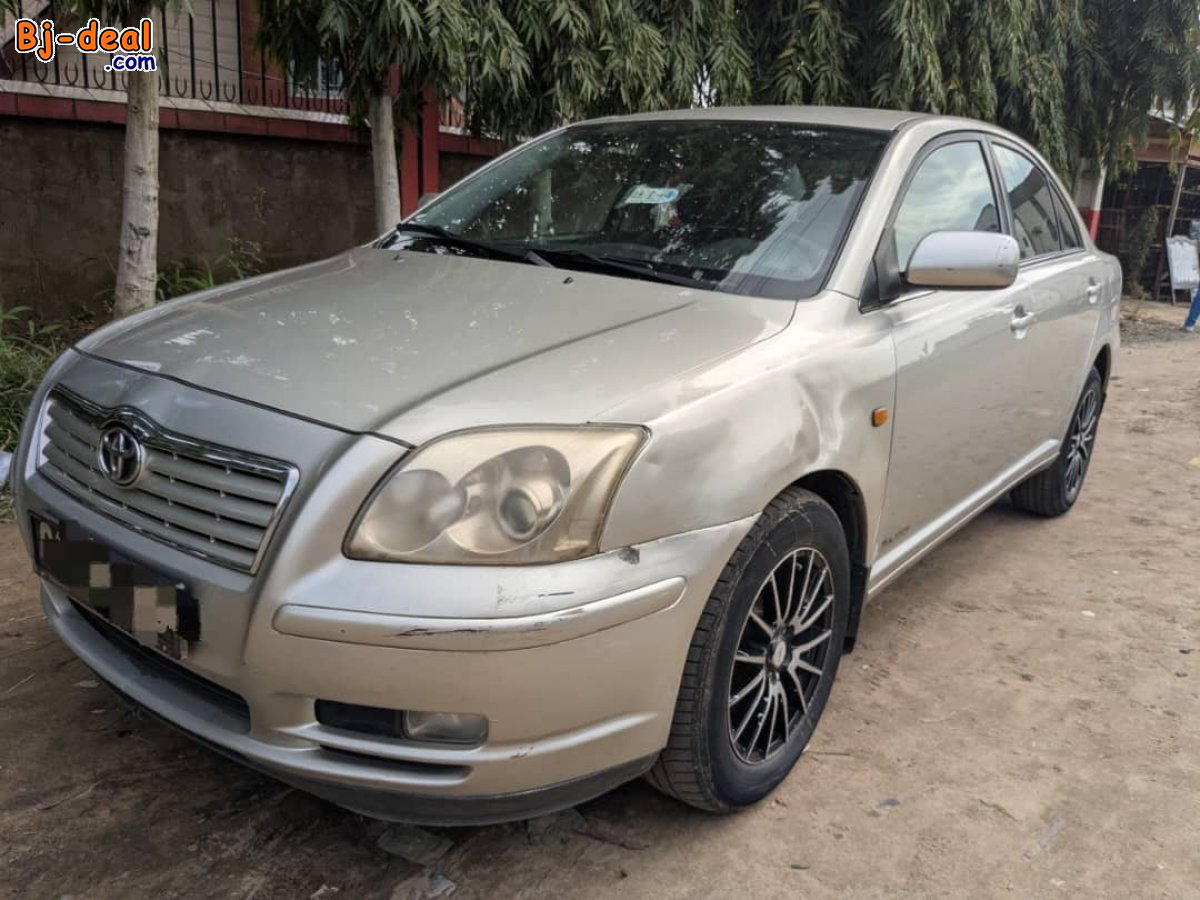 Main image of TOYOTA AVENSIS ANNÉE 2005