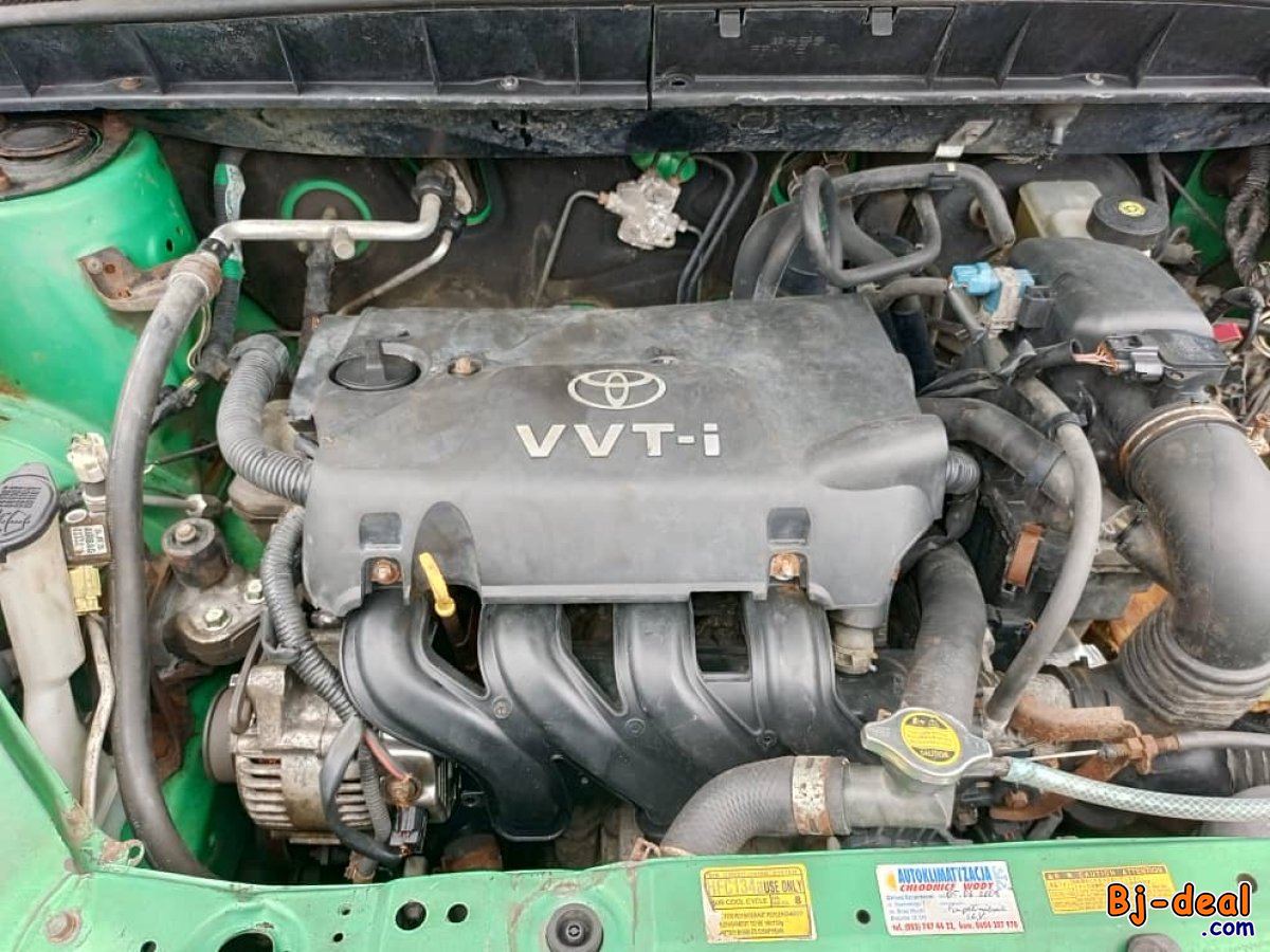 Main image of TOYOTA YARIS VERSO ANNÉE 2002