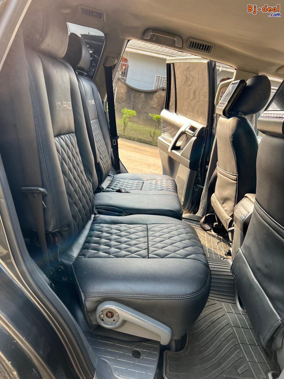 Main image of TOYOTA LAND CRUISER PRADO TX.L