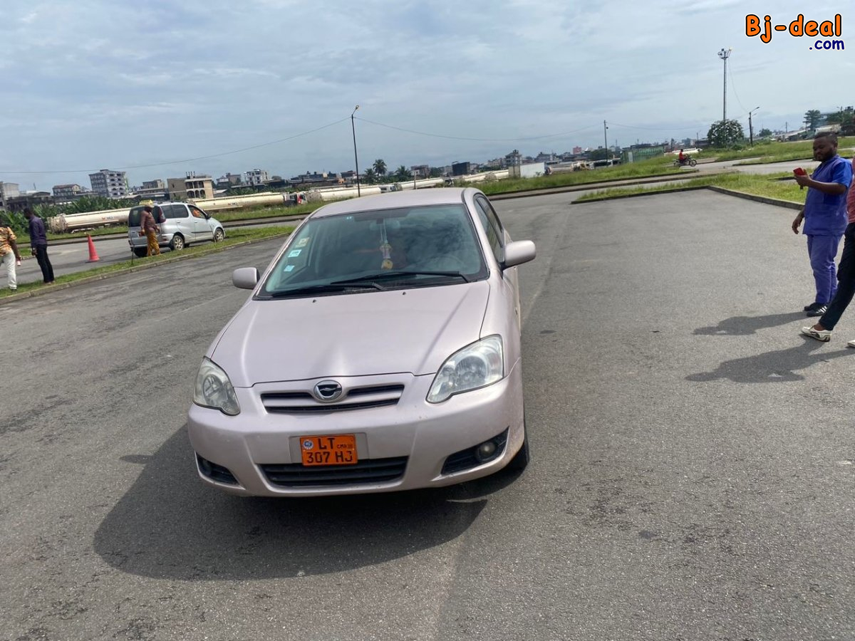 Image principale de TOYOTA RUNX ANNÉE 2006