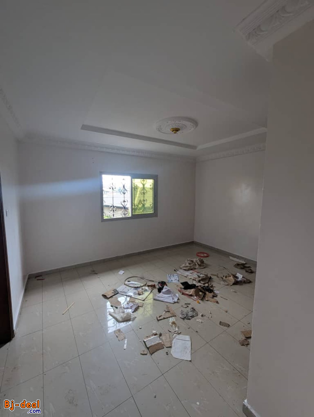 Image principale de Vaste Appartement Bon Standing à louer à Odza