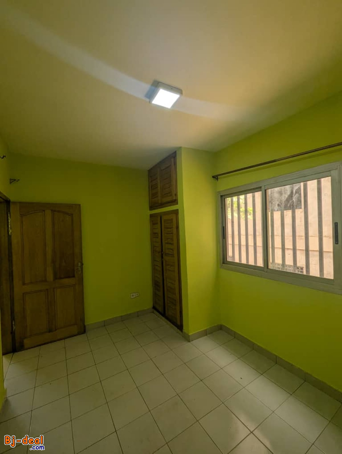 Image principale de Studio Propre et Bon Standing à louer à Odza