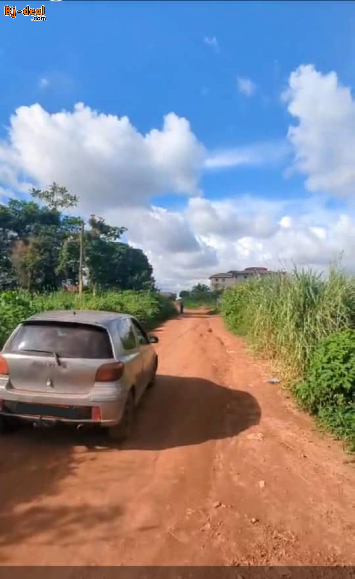 Image principale de Terrain Titré de 1500m² à vendre à Odza