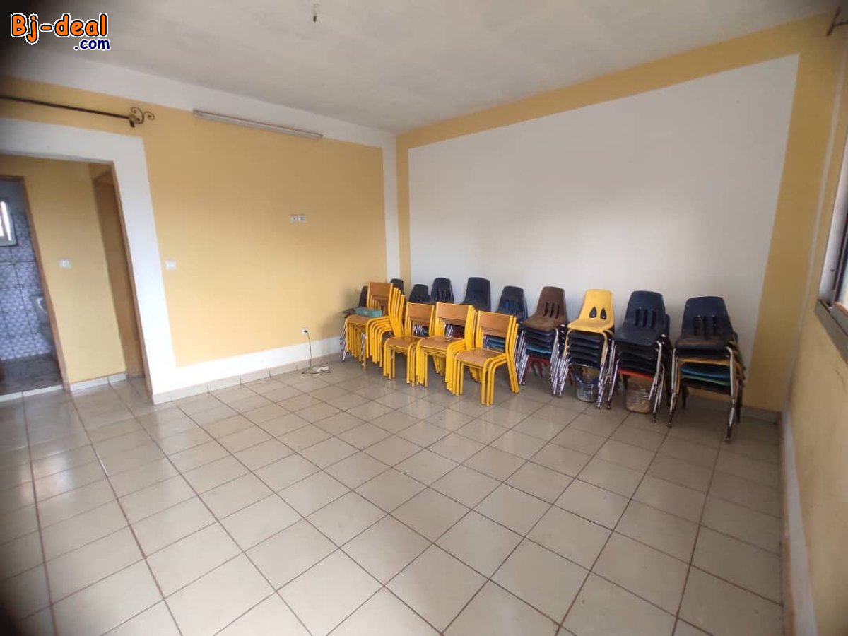 Image principale de Appartement Moderne à louer à Odza