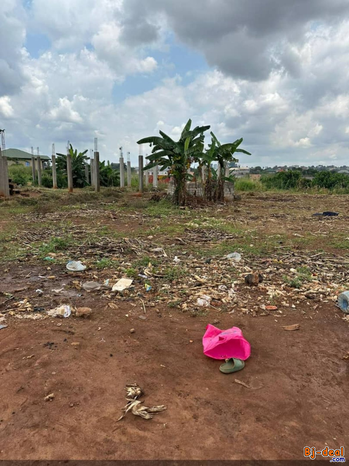 Image principale de Terrain Titré de 1000m² à vendre à Fougerole