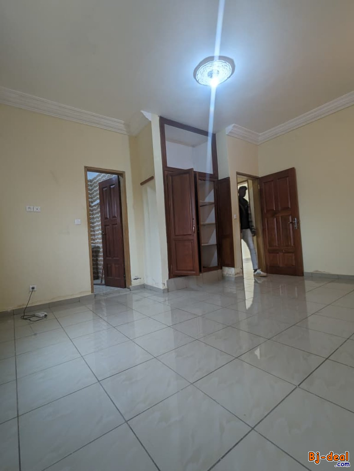 Image principale de Joli Appartement Bon Standing Complet à louer à Odza