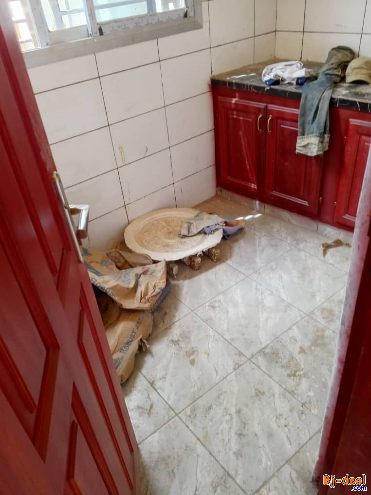 Image principale de Joli Studio Bon Standing à louer à Odza