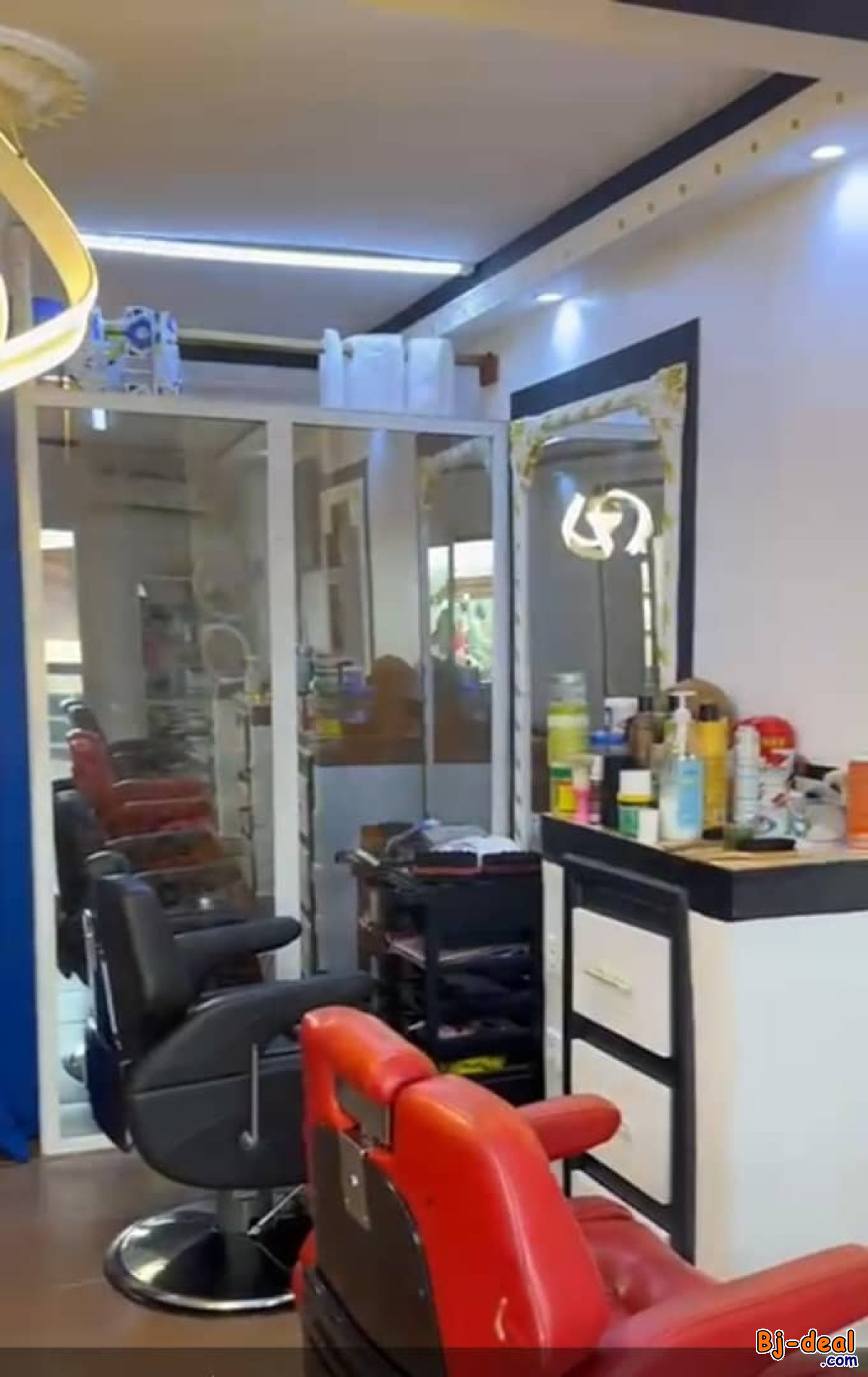 Main image of Magnifique Fond de Commerce à vendre à Biteng