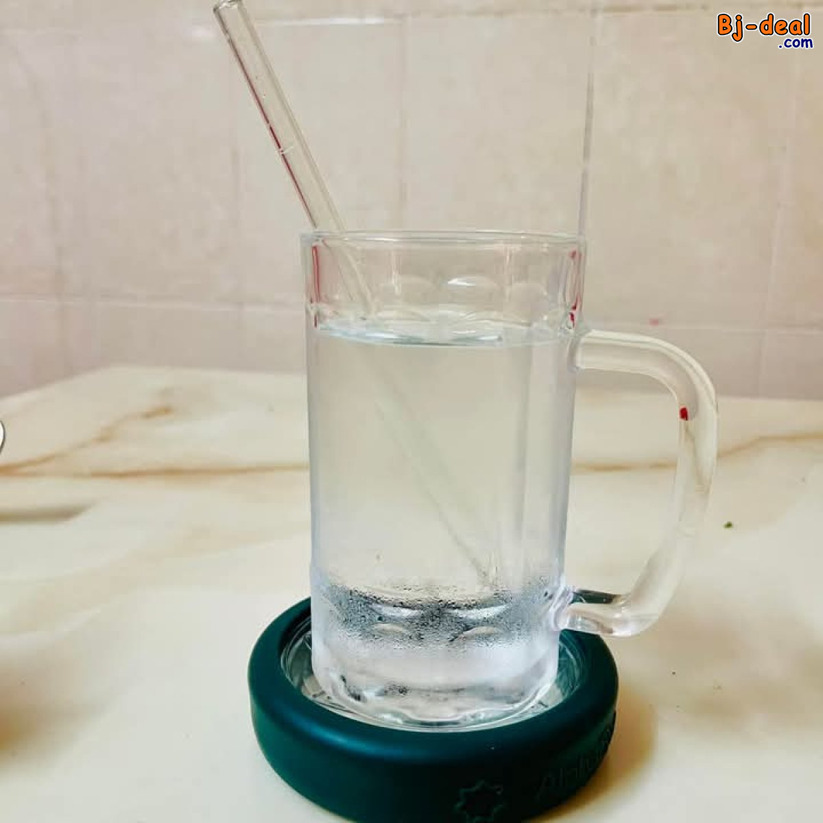 Main image of ALPHA SPIN STRAW BZZWORLD