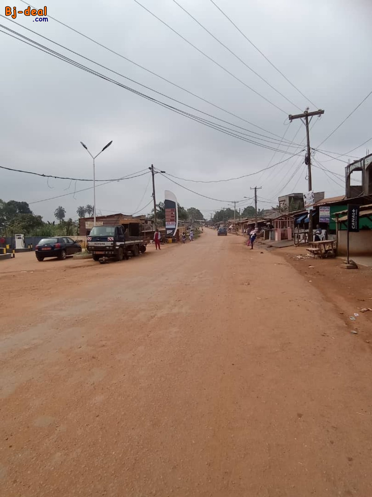 Main image of Terrain Titré de 500m² à vendre à Nkoabang