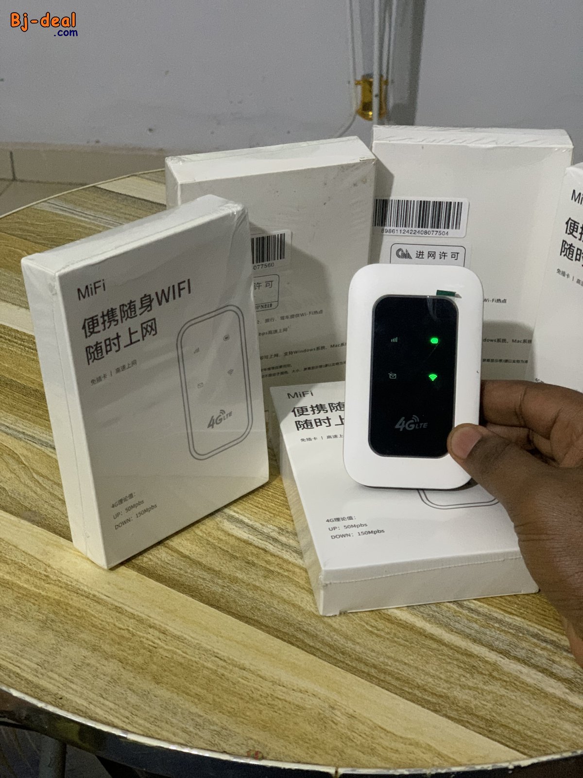 Image principale de ARRIVAGE MASSIF MODEMS 4G NEUFS COMPATIBLES TOUTES LES SIMS