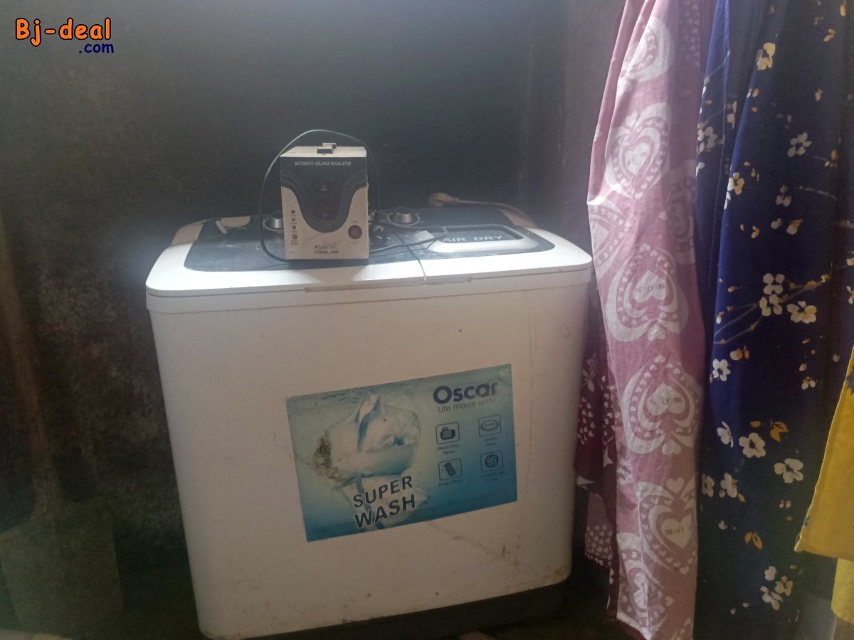 Main image of MACHINE À LAVER 8KG + RÉGULATEUR OFFERT