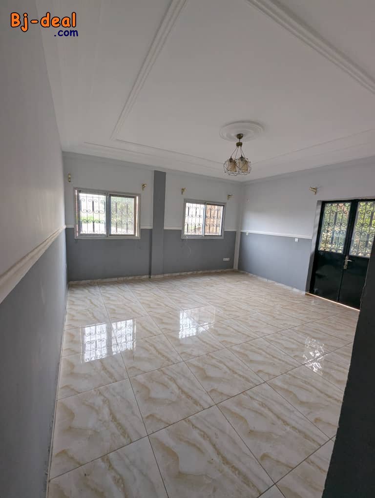 Image principale de Magnifique Appartement Bon Standing à louer à Odza