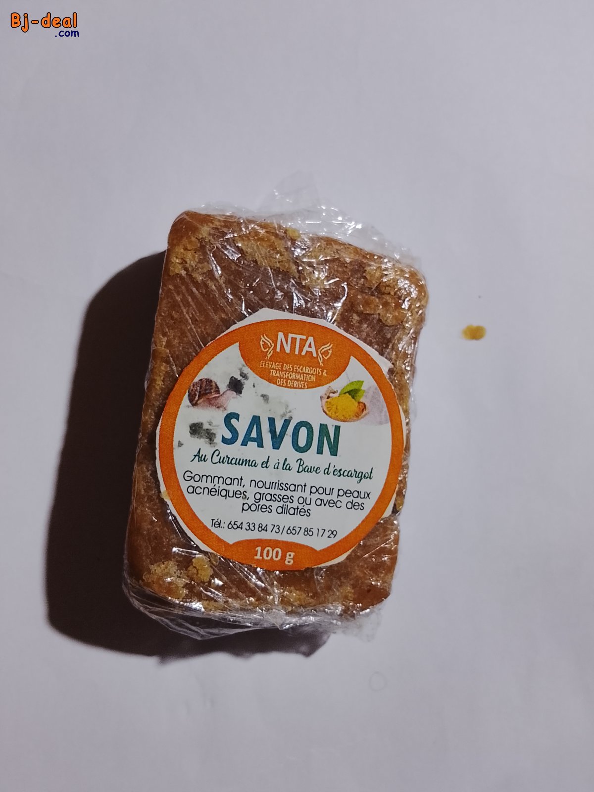 Image principale de Savons à base de bave escargot