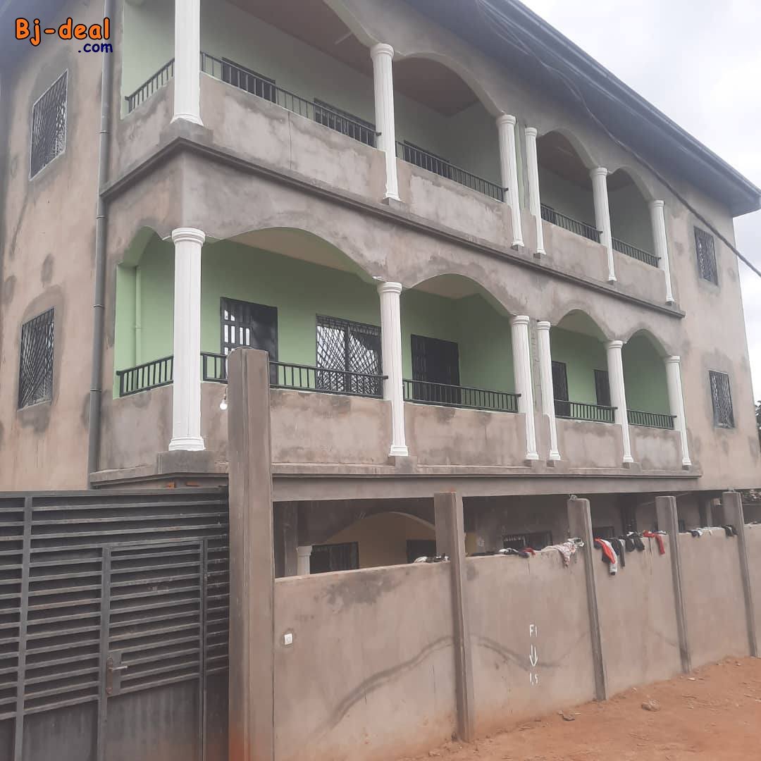 Main image of Appartement neuf avec eau chaude forage parking à Nkoabang