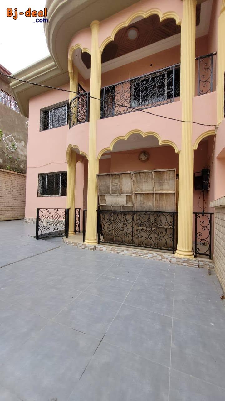 Image principale de VASTE DUPLEX BIYEMASSI JOUVENCE