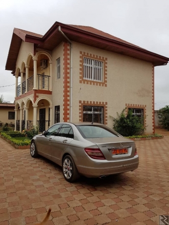 Main image of Beau duplex a vendre a Odza