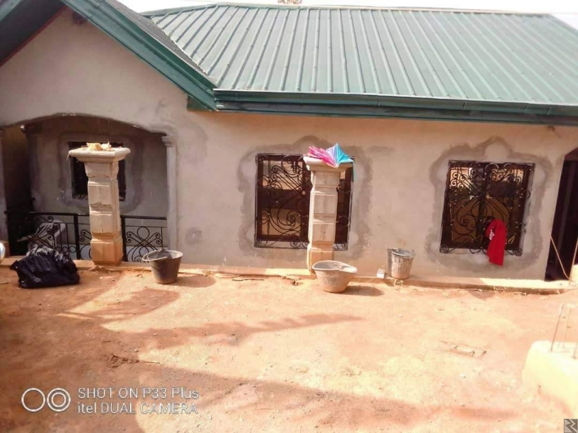 Main image of Agence immobilière A vendre Villa staffée a odza