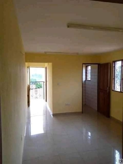 Main image of Studio moderne a Nkolfoulou