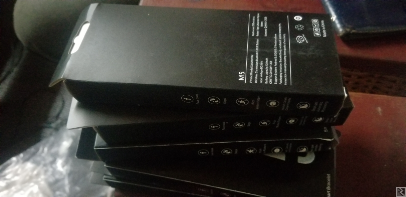 Main image of Montres Connectées M5