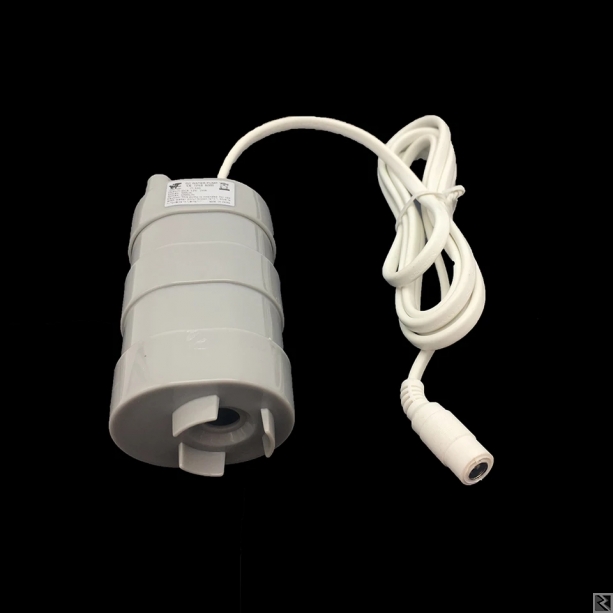 Image principale de Vente des minis Pompes à  eau sur douala