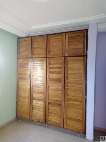 Image principale de besoin d'une ménagère pour 2 personnes a Ngousso