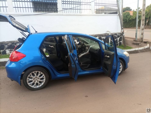 Image principale de CAR FOR SALE